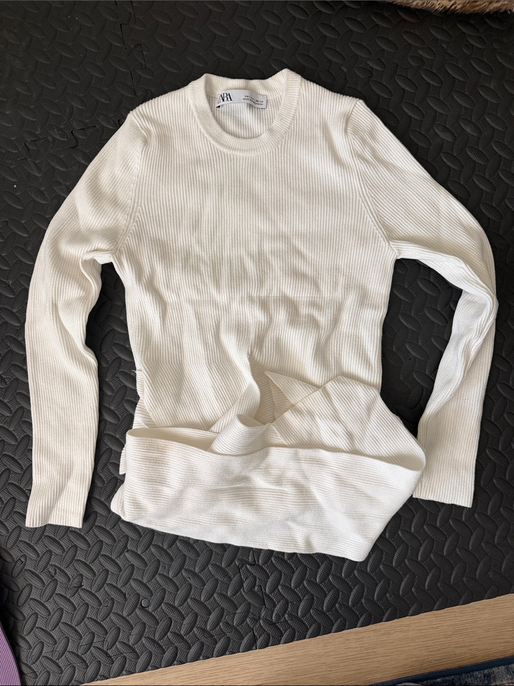 Zara Off-White Ribbed Crewneck Sweater